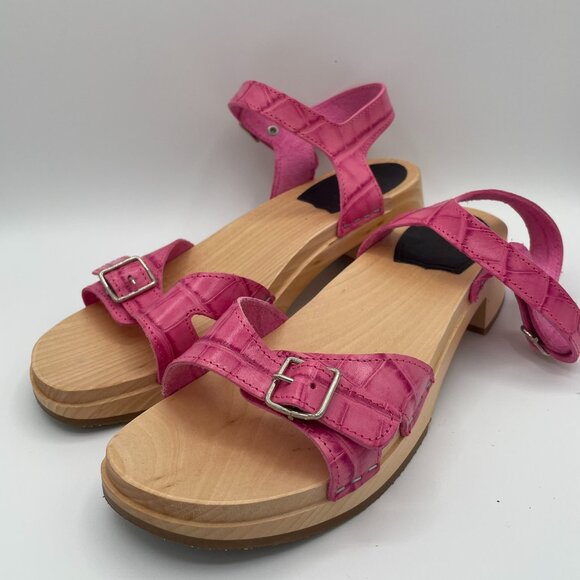 Swedish Hasbeens Shoes - Swedish Hasbeens Embossed Pink Clog Sandal Low Heel Adj Ankle Strap